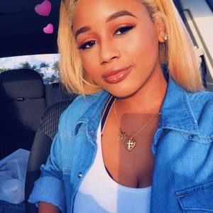 Meet your Posher, Brie